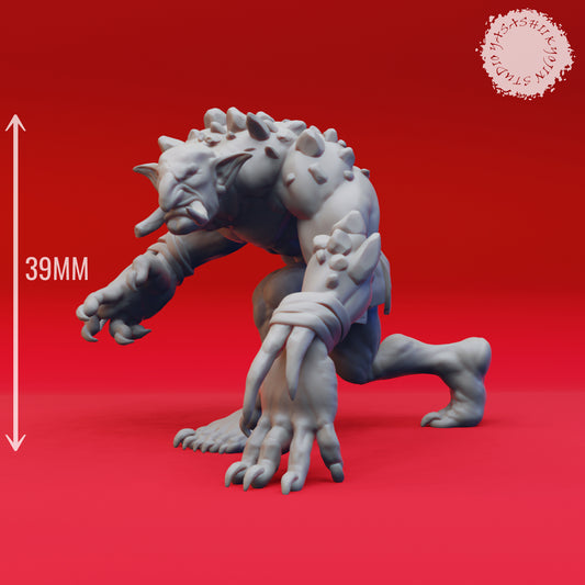 Troll Sneaka - 3D Printed Mini for Tabletop Gaming, Dungeons and Dragons, Pathfinder, Kings of War and other RPG's